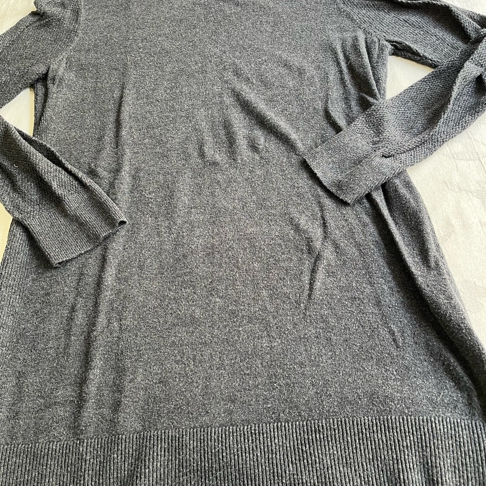 Gray Long Sleeve Knit Dress